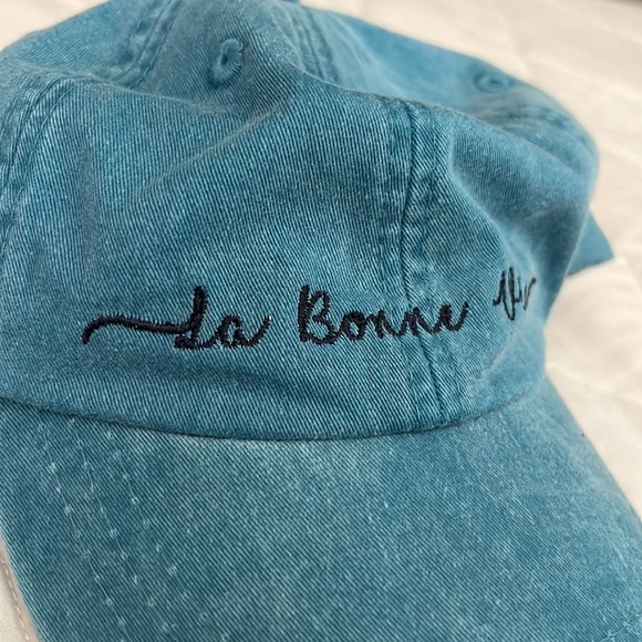 The good life hat - la Bonne vie French - Picture 2 of 15